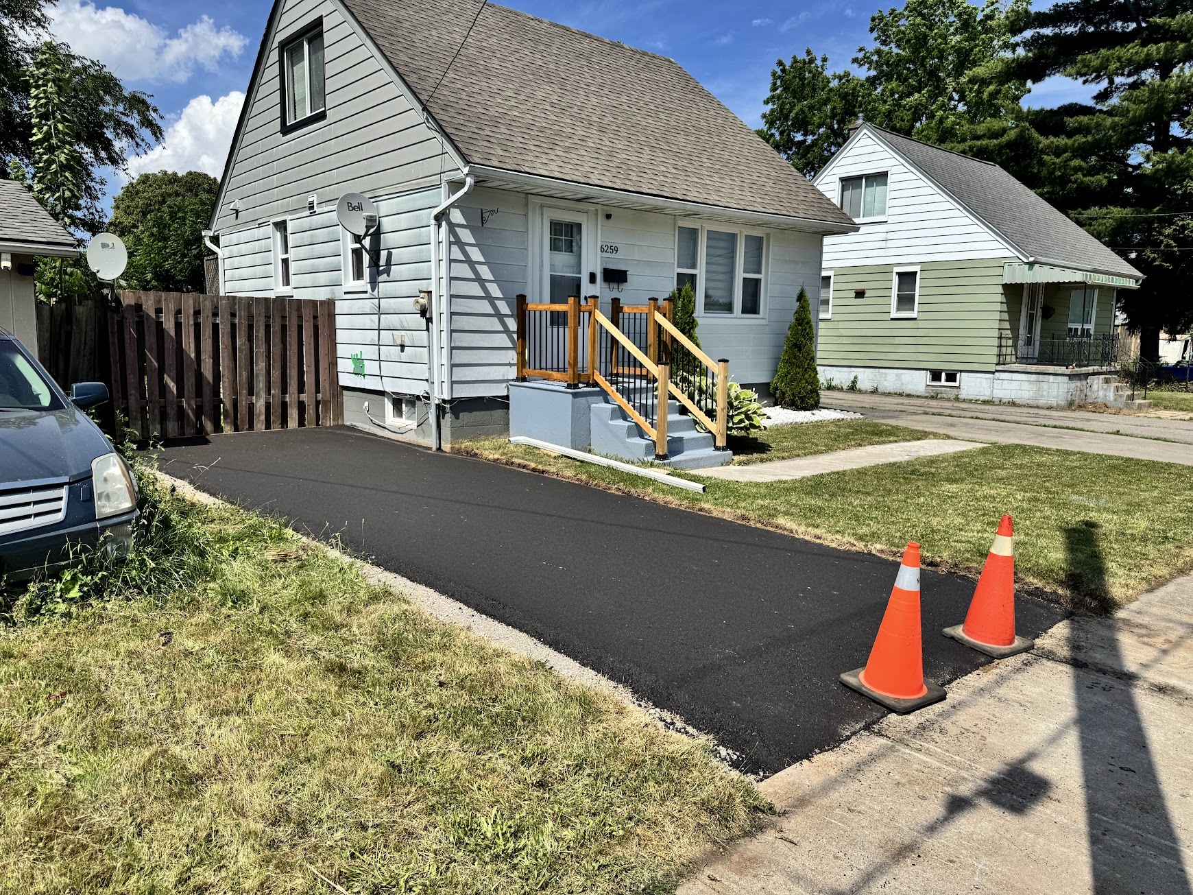 Residential driveway paving Niagara Falls Ontario