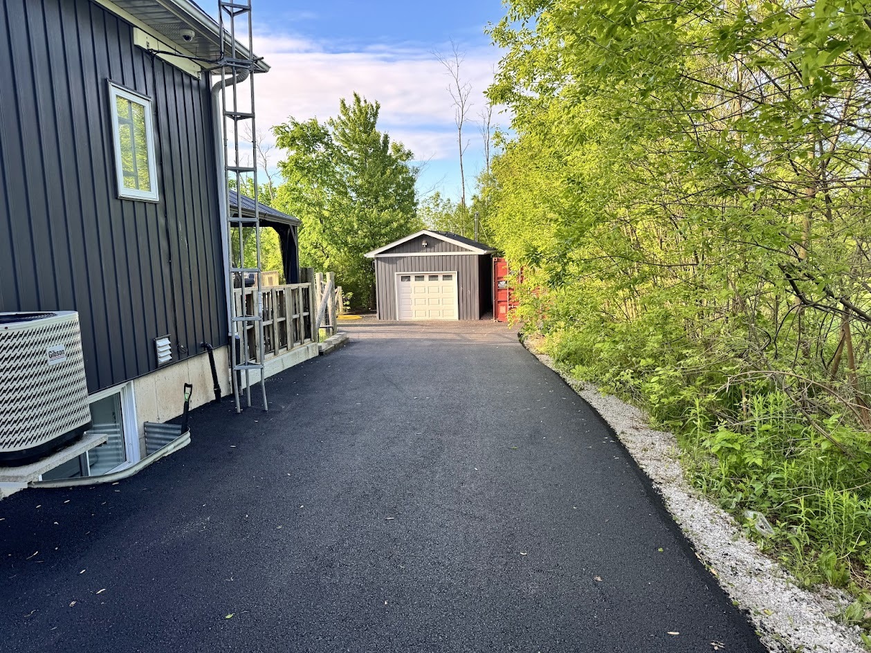 Residential driveway paving Niagara
